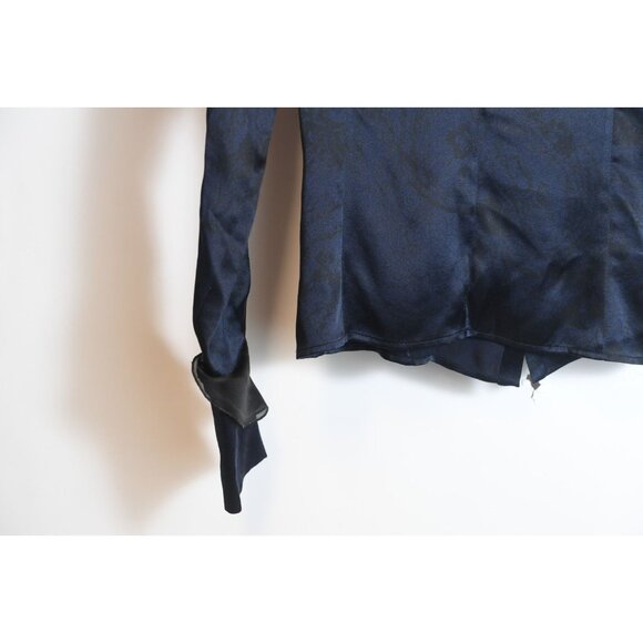 Carolina Herrera 100% Silk Elegant Navy Black Ruffle Blouse Size M- READ - Picture 7 of 11